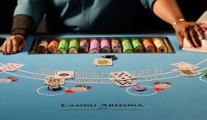 Suasana meja Live Casino slotdewa99 dengan dealer profesional siaran langsung